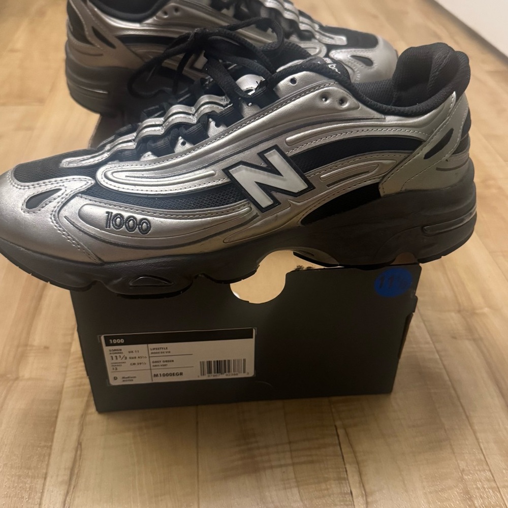 New Balance 1000